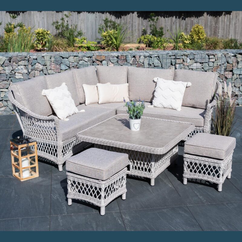 Cotwold Mini Corner Set